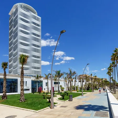 Plaza De Flores By Interhome אסטפונה