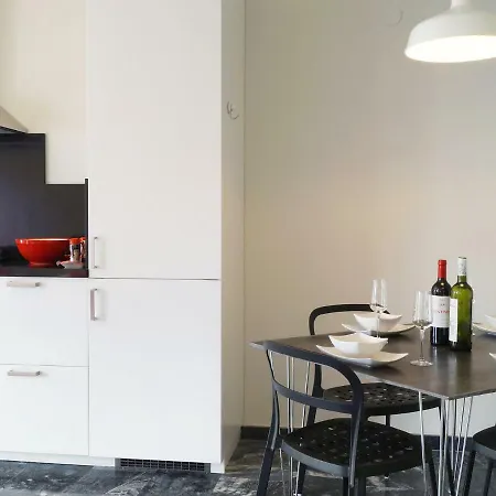 Апартаменты Plaza De Flores By Interhome *