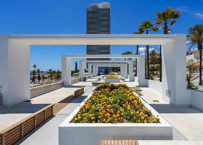 Plaza De Flores By Interhome Apartamento