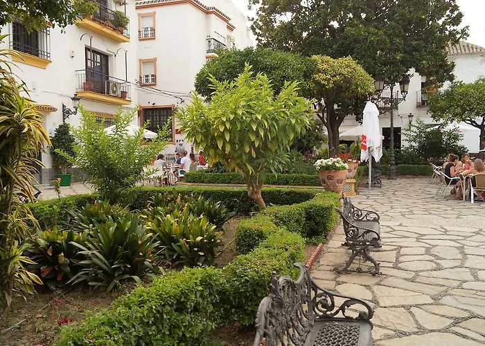 Plaza De Flores By Interhome Estepona