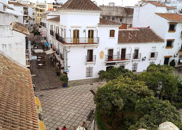 Plaza De Flores By Interhome *