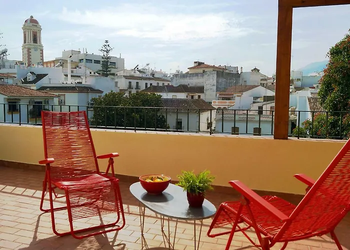 Plaza De Flores By Interhome *